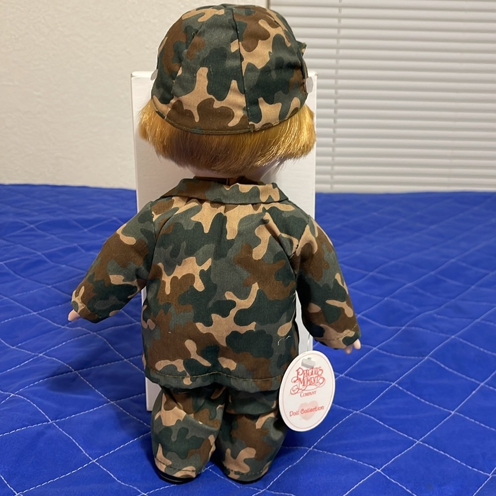 Military Boy in Fatigues, vinyl doll - Picture 3 of 6
